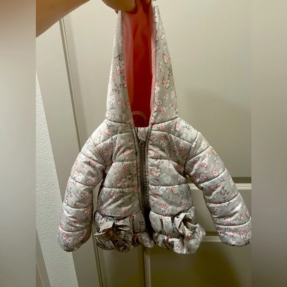 Jacket - Picture 1 of 3